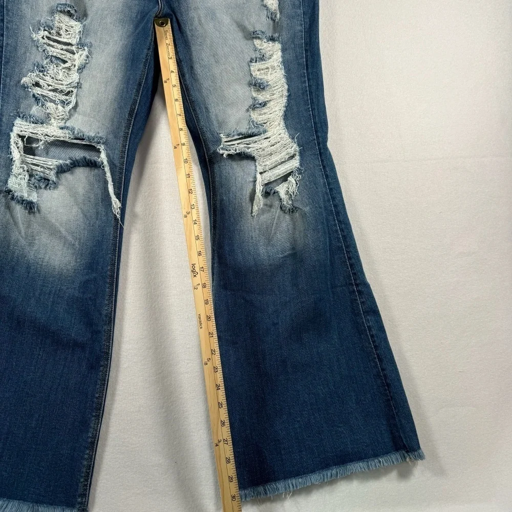 Risen Flare Leg Jeans Womens Size 3XL Medium Blue High Rise